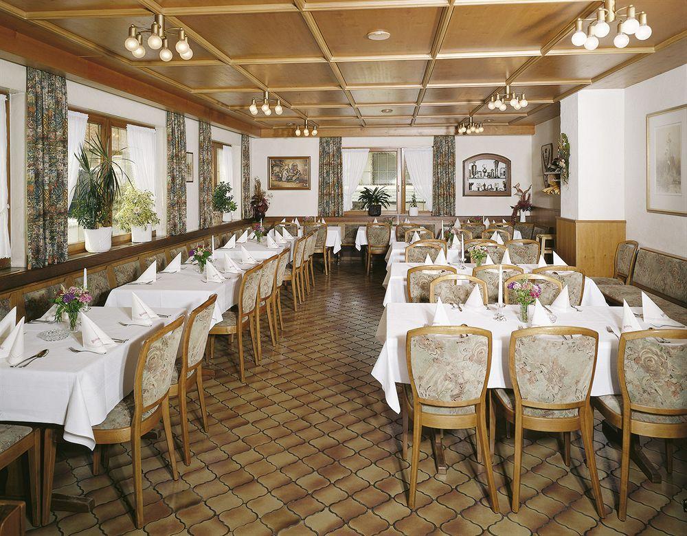 Gasthof-Hotel Rebstock Winden im Elztal Exterior foto