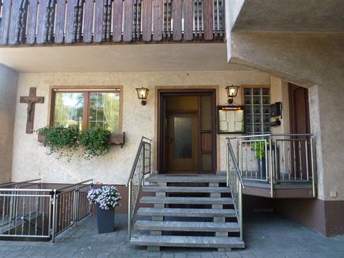 Gasthof-Hotel Rebstock Winden im Elztal Exterior foto