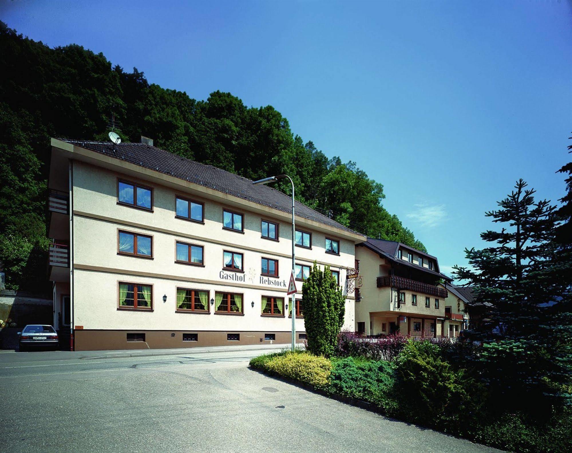 Gasthof-Hotel Rebstock Winden im Elztal Exterior foto