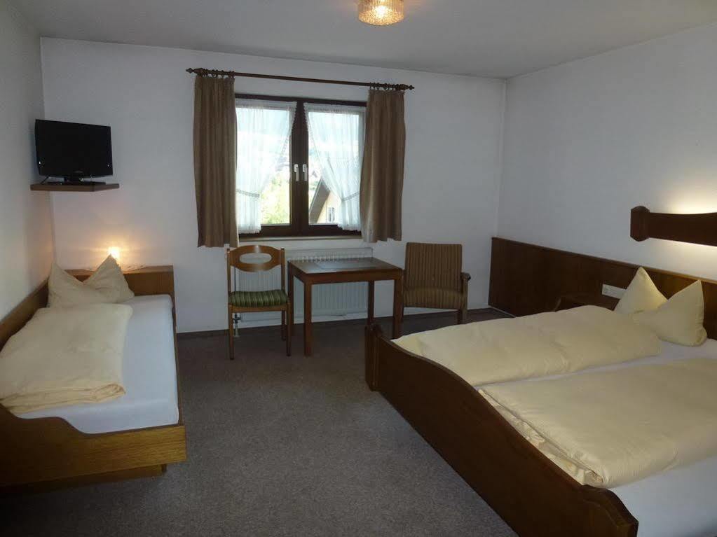 Gasthof-Hotel Rebstock Winden im Elztal Exterior foto