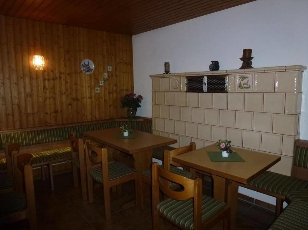 Gasthof-Hotel Rebstock Winden im Elztal Exterior foto